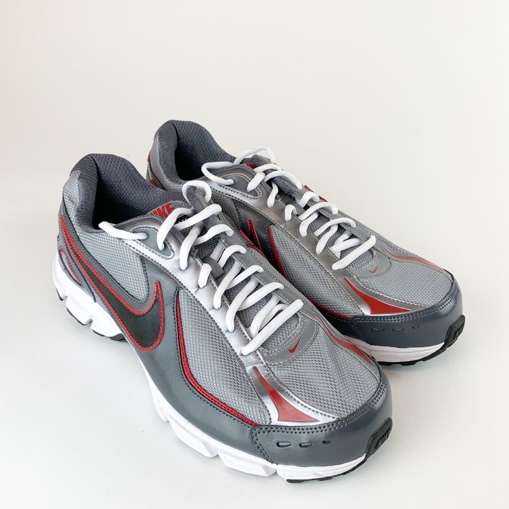 Nike Men’s incinerate lightweight runners …